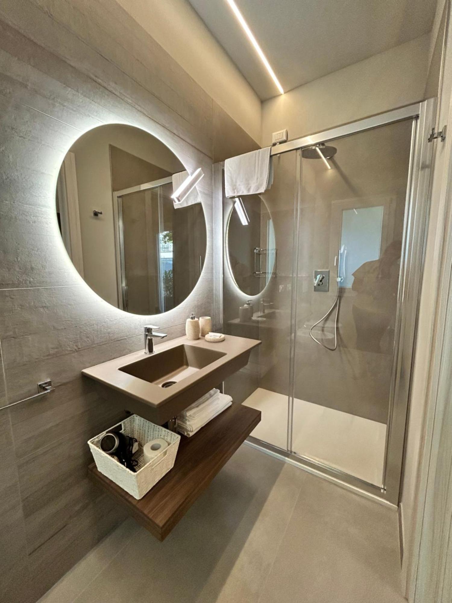 קרביה Anastasi Hotel E Residence מראה חיצוני תמונה