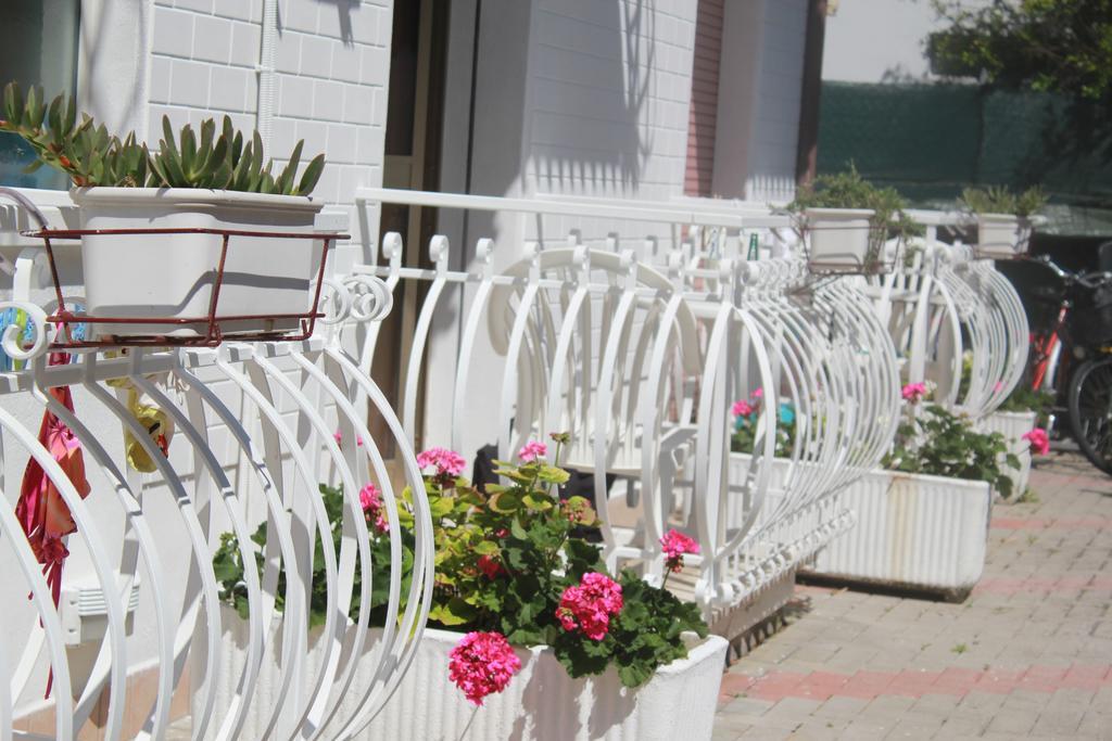 קרביה Anastasi Hotel E Residence חדר תמונה